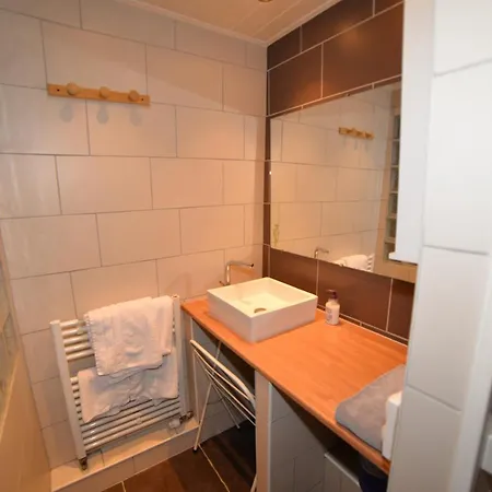 Le Duplex アパート *